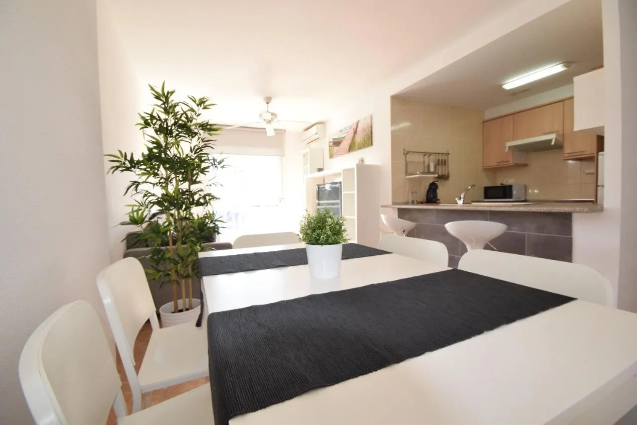 Los Juncos Apartment La Pineda