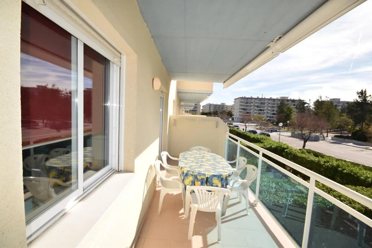 Los Juncos Apartment La Pineda Spain